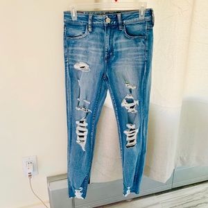 American Eagle Ripped Jeggings